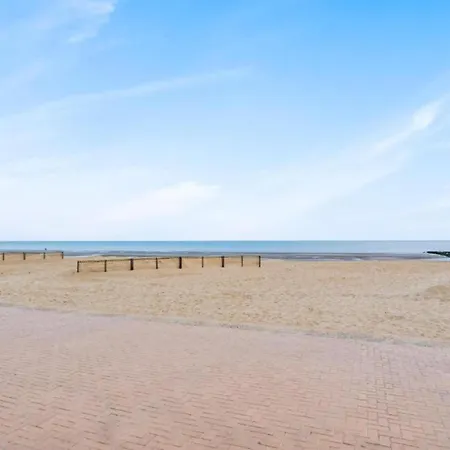 아파트 By Zeedijk With Sea View, Cleaning Included 코크시데