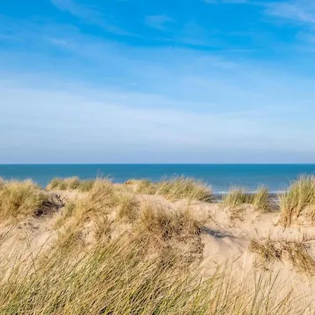 Apartament By Zeedijk With Sea View, Cleaning Included *